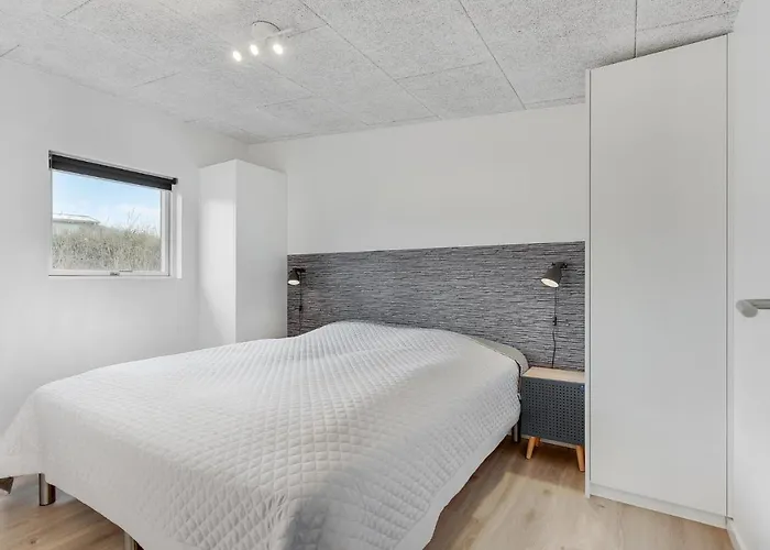 Three-bedroom In 펜션